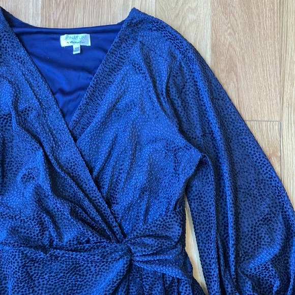 Midnight blue faux wrap dress Signature by Robbie bee - Picture 2 of 4